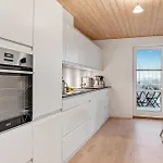 2 Bedroom Lovely In