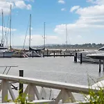 2 Bedroom Lovely In